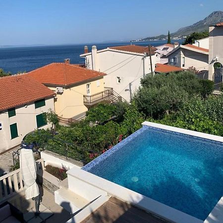 Apartments With Pool Vrdoljak Omis Exterior photo