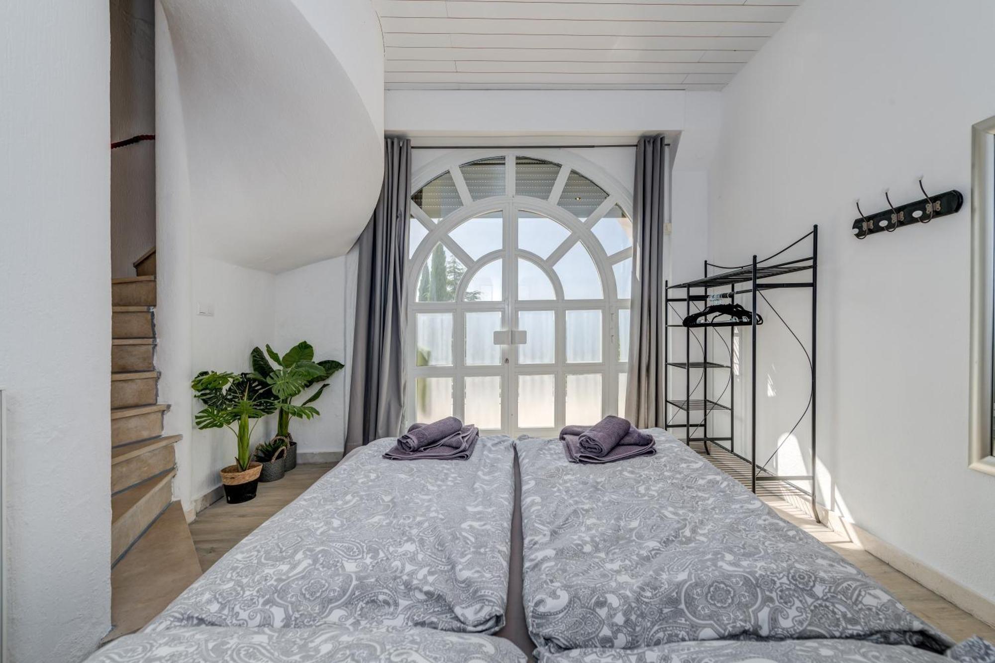 Apartments With Pool Vrdoljak Omis Room photo