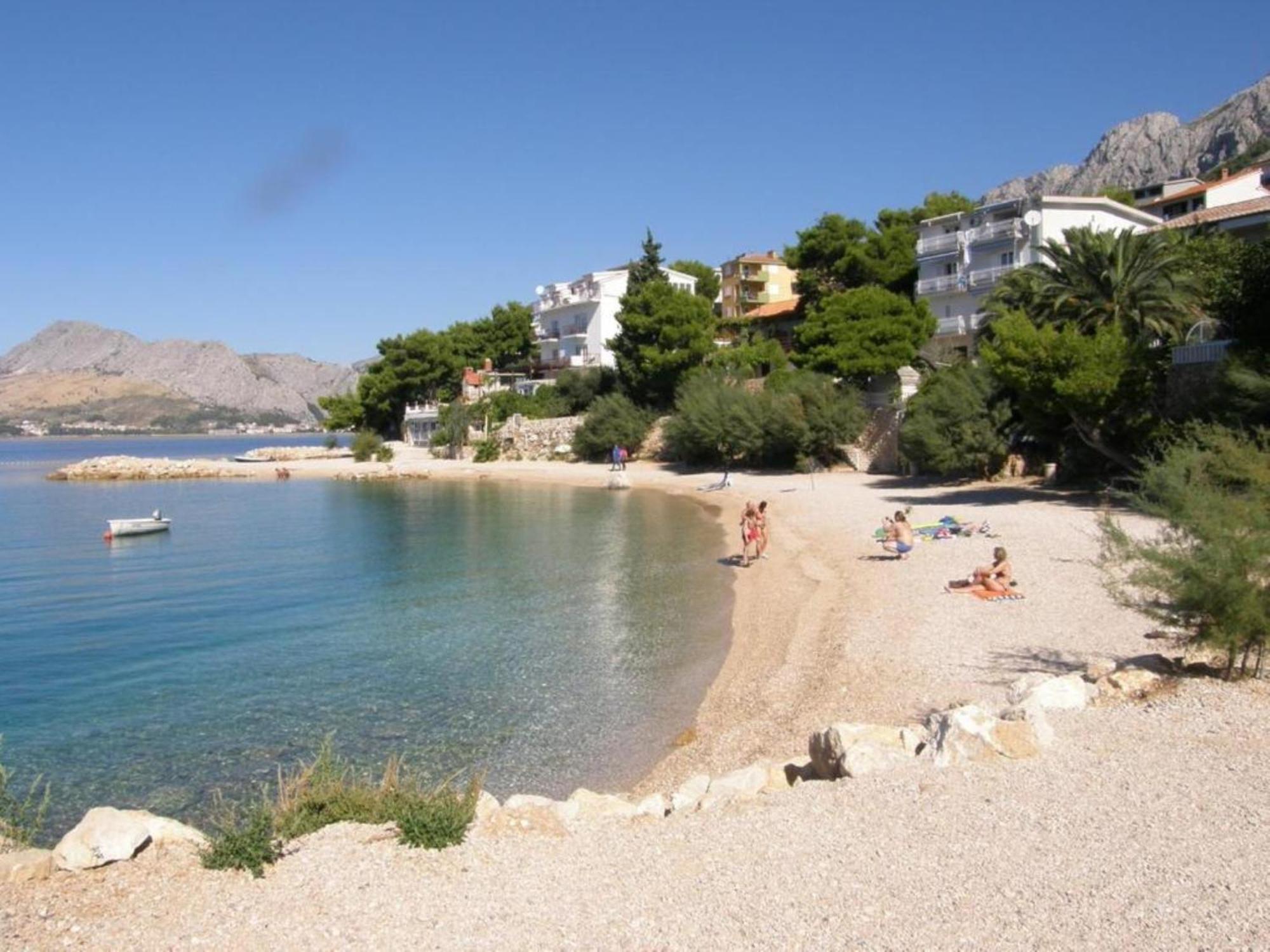 Apartments With Pool Vrdoljak Omis Room photo