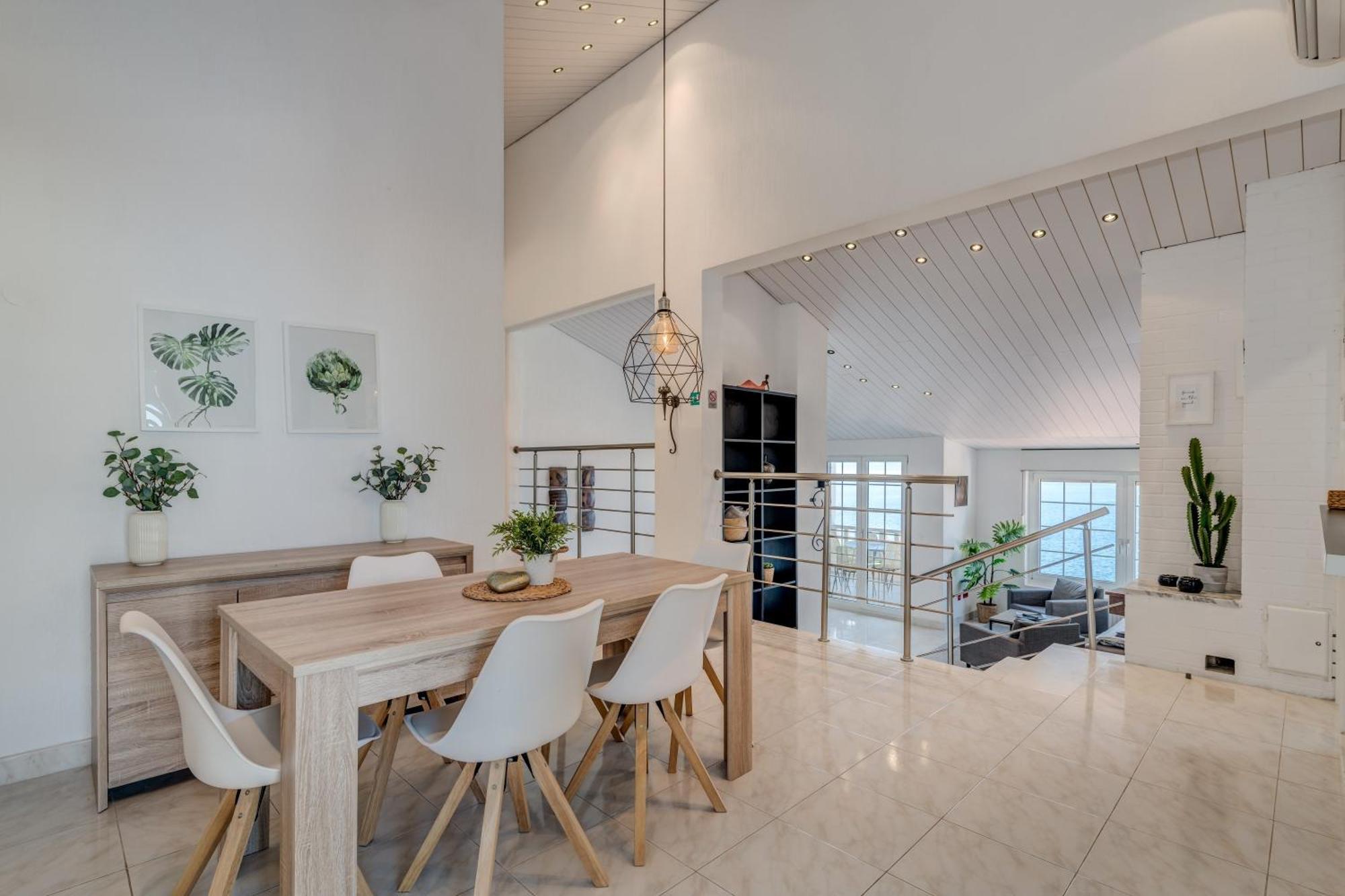 Apartments With Pool Vrdoljak Omis Room photo